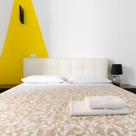 Romafullhouse Guesthouse Εξωτερικό φωτογραφία