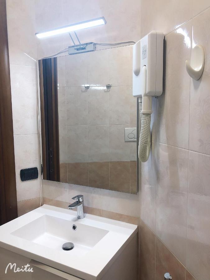 Romafullhouse Guesthouse Εξωτερικό φωτογραφία